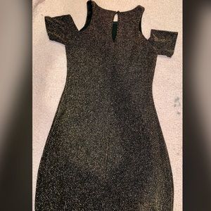 Off shoulder mini dress 👗